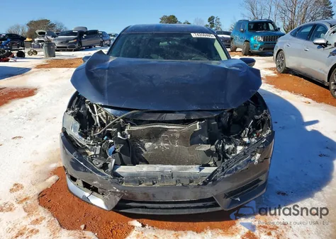 2017 Honda Civic Lx from USA, damaged, VIN 2HGFC2F55HH568916
